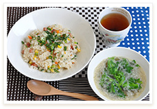 炊き込みチャーハン、菜の花と春雨の中華スープ